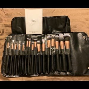 Makeup brush set